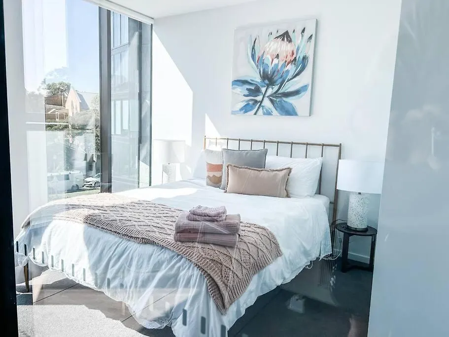 Metropol - Cbd Pool Sleeps 7 Apartment Canberra
